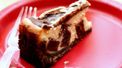 Мозаичный чизкейк с горьким шоколадом