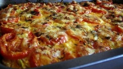 Мясная запеканка из кабачков с сыром и помидорами