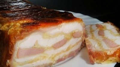 Мясной рулет в копченом беконе