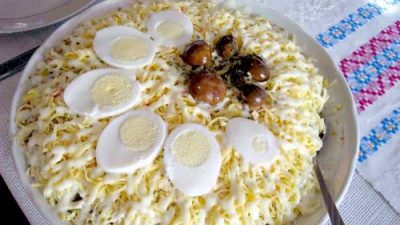 Мясной салат «Мельник» с грибами и сыром