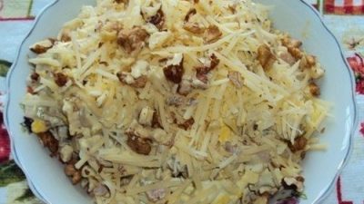 Мясной салат «Сытый гость»