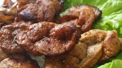 Мясные косички из свинины на сковороде
