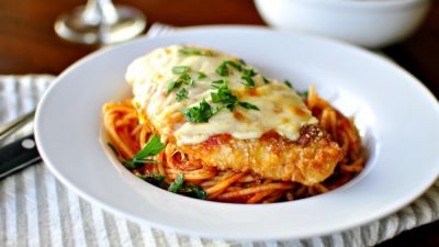 Нежное куриное филе в сырной панировке