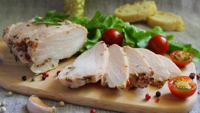 Нежное куриное мясо в молоке