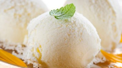 Нежное сливочно-ванильное мороженое