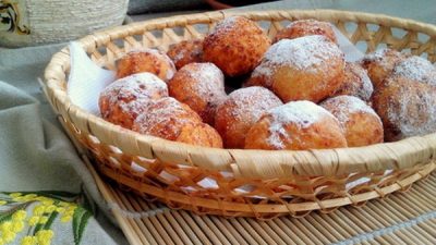 Нежные творожные шарики на сковороде