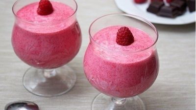Нежный клюквенный мусс с манкой