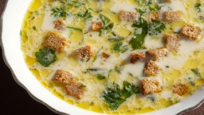 Нежный сливочный суп в холодные дни