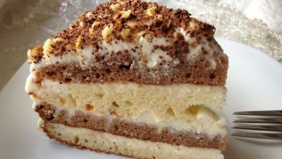 Бисквитный торт «Нежность» со сметанным кремом