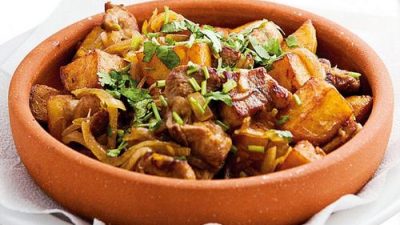 Оджахури из свиной шейки с картофелем