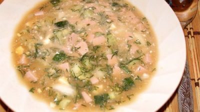 Окрошка с вареной колбасой на квасе