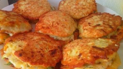 Оладьи из кабачка с чесноком и сыром