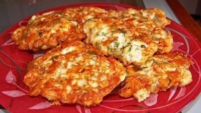 Оладьи из курицы с сыром и зеленью