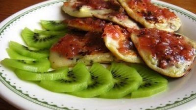 Оладьи с фруктовыми мордочками для детей