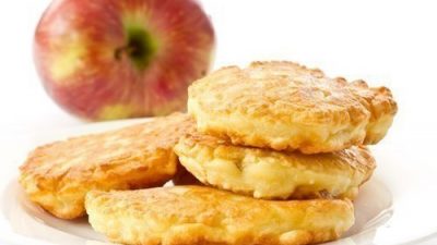 Оладушки с яблоком на кефире