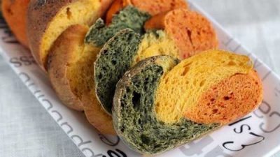 Оригинальный трехцветный хлеб