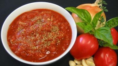 Острый турецкий красный соус