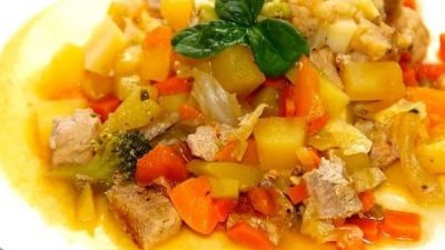 Чашушули по-грузински с сочным говяжьим мясом в казане