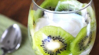 Парфе из йогурта с киви