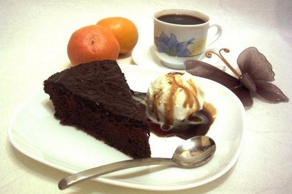 Пирог «Аромат страсти» шоколадный