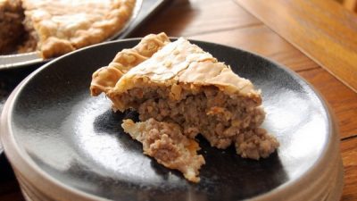 Пирог «Быстро и легче не бывает» с мясом