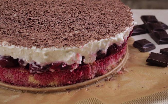 Варианты рецептов с фото вишневых тортов с маскарпоне