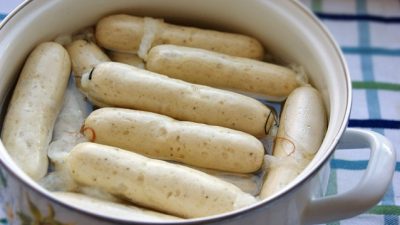 Полезные куриные сосиски с отрубями