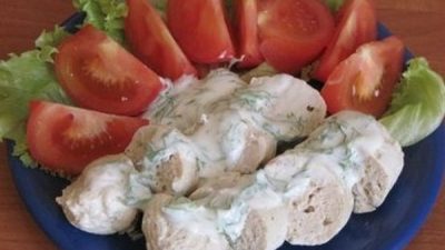Полезные сардельки из курицы и творога
