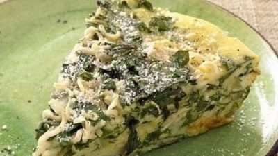 Полезный омлет со шпинатом и брынзой