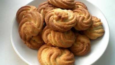 Простое рассыпчатое печенье на скорую руку