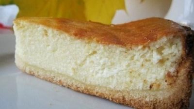Простой домашний пирог с творогом