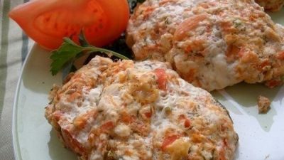 Простые куриные котлеты на пару