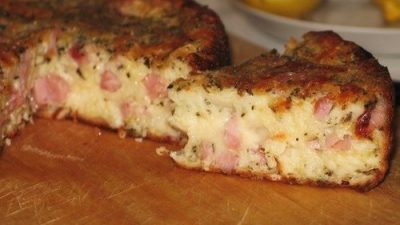 Пряный сырный кекс с ветчиной