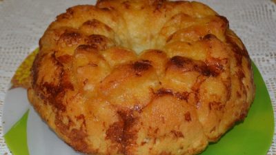 Пышный «Обезьяний хлеб» с чесноком