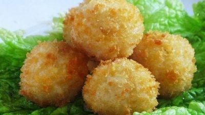 Рисовые шарики с сыром в панировке