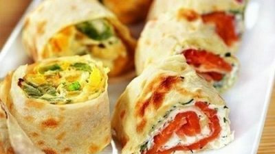 Роллы из лаваша с красной рыбой и ветчиной