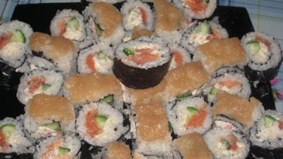 Роллы с нежным творожным сыром