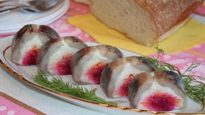 Роллы «Сельдь под шубой» по-домашнему