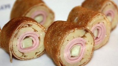 Рулетики из блинов на завтрак