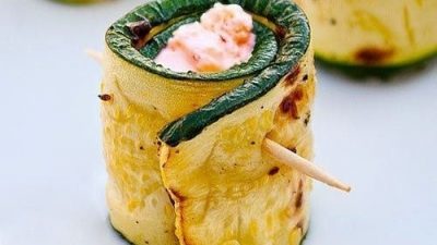 Рулетики из цукини с творогом и прованскими травами