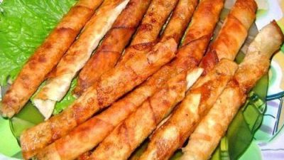 Рулетики из тонкого лаваша с мясной начинкой
