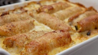 Рулеты из свинины с грибами и сыром моцарелла