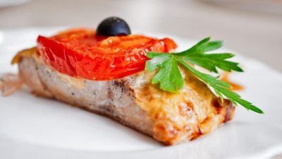 Рыба под сыром по-гречески