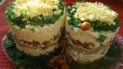 Салат «Грибные пенечки» с опятами