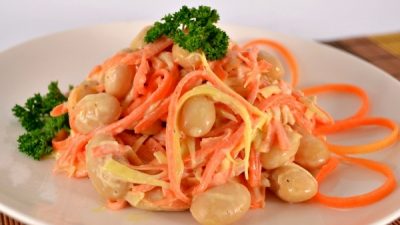 Салат с фасолью и корейской морковью