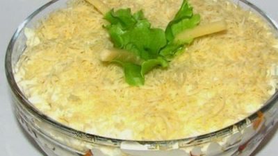 Салат из шампиньонов и сардины