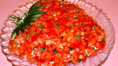 Салат с помидорами и сыром — 80 рецептов с фото пошагово