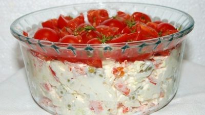 Салат «Красная шапочка» с пекинской капустой