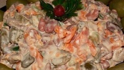 Салат «Околица» с говядиной