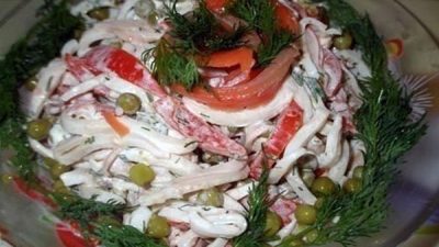Салат «Просто и вкусно» с кальмарами